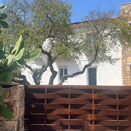 Bed and Breakfast Il Mandorlo Санта-Тереза-Галлура Экстерьер фото
