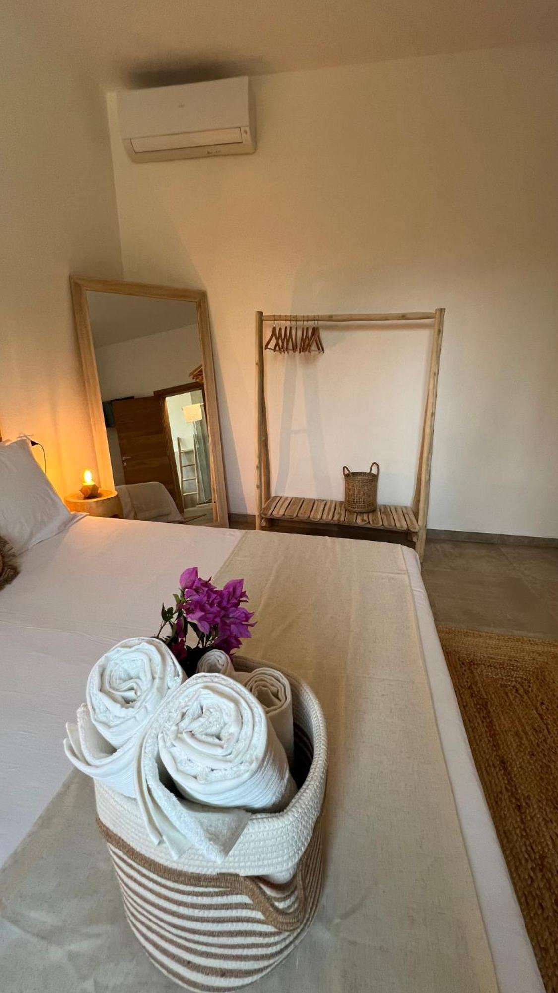 Bed and Breakfast Il Mandorlo Санта-Тереза-Галлура Экстерьер фото